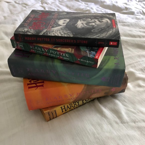 HARRY POTTER LOT -SEVEN (7) BOOKS- BOOKS 1, 2, 3, 4(Paperback), 5, 6, & 7 (Hard - Picture 2 of 5